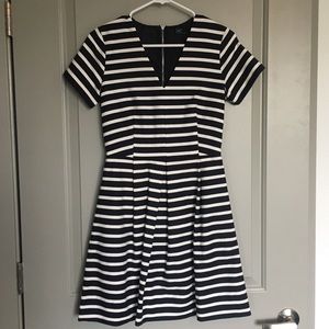 NWT Gap Fit and Flare Navy and White striped dress
